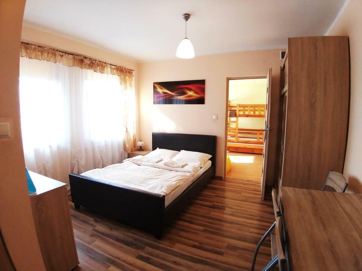 Pokoje Sylwia Z Aneksami Kuchennymi W Kazdym Pokoju Ustroň Exteriér fotografie